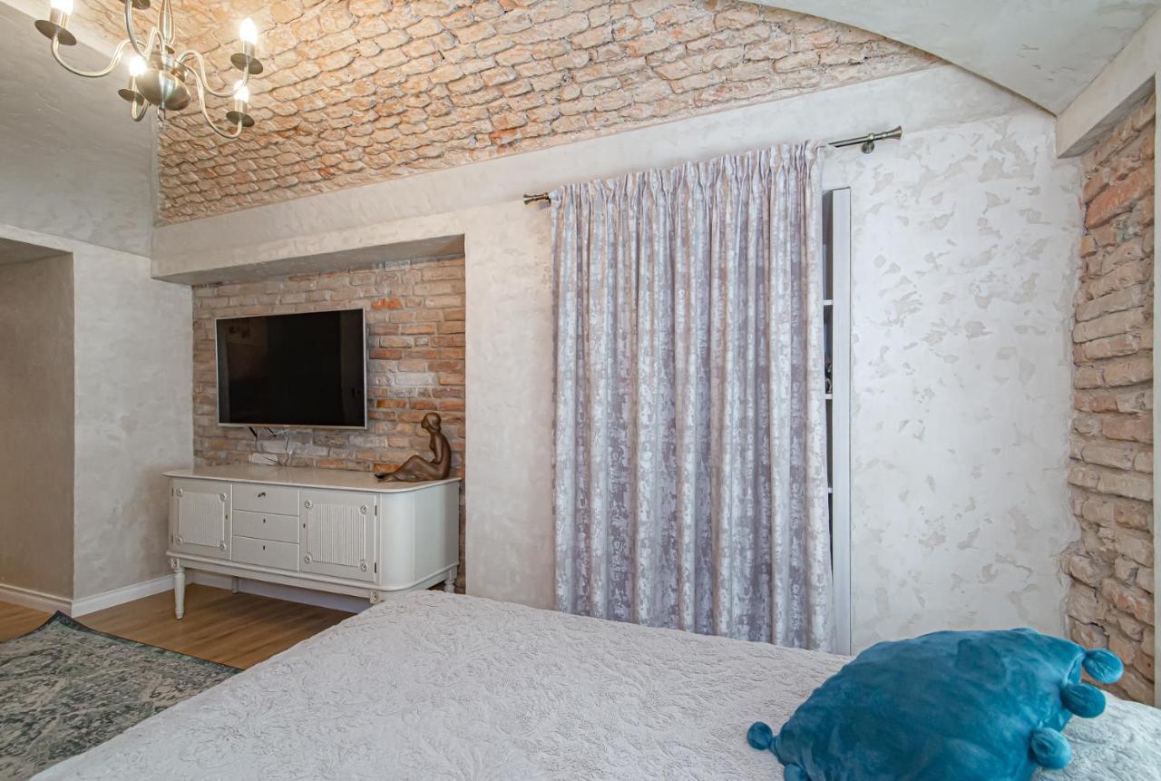 Luxury Apartment In Pilies Street Βίλνιους Εξωτερικό φωτογραφία