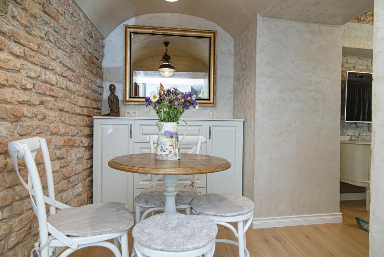 Luxury Apartment In Pilies Street Βίλνιους Εξωτερικό φωτογραφία